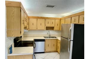 2161 NE 42nd St #6, Lighthouse Point, FL 33064, - MLS#A11929060