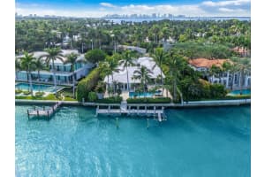 84 Lagorce Cir, Miami Beach, FL 33141, - MLS#A11929063