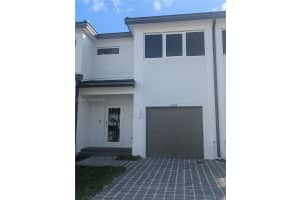 5180 Sw 37th St 5180 Pembroke Park, FL 33023 - MLS#A11929082