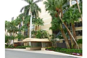 16300 Golf Club Rd 504, Weston