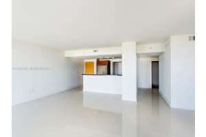 Vizcayne, 244 Biscayne Blvd APT 2402, Miami, FL 33132, - MLS#A11929102