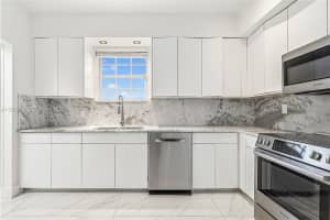 345 Fairway Dr Miami Beach, FL 33141 - MLS#A11929108