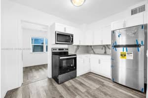 4109 SW 23rd St #1, Fort Lauderdale, FL 33317, - MLS#A11929112