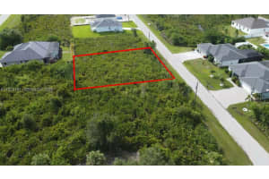 13581 Jeronimo Ln Port Charlotte, FL 33981 - MLS#A11929151