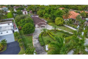 300 Sw 123rd Ave Miami, FL 33184 - MLS#A11929165