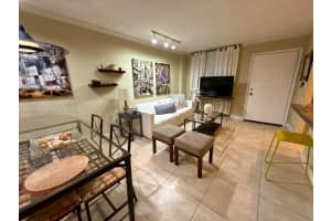 910 Michigan Ave 304 Miami Beach, FL 33139 - MLS#A11929183