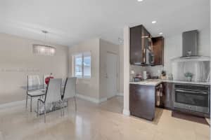 7430 Miami Lakes Dr E301 Miami Lakes, FL 33014 - MLS#A11929197