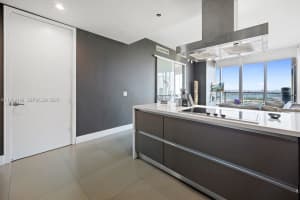 1100 Biscayne Blvd 3104 Miami, FL 33132 - MLS#A11929199