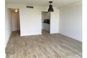 2000 Ne 135th St 710, North Miami