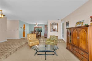 13312 Nw 1st Ter Miami, FL 33182 - MLS#A11929238