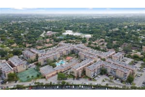 406 Nw 68th Ave 317, Plantation