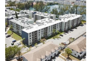 10090 Nw 80th Ct 1401, Hialeah Gardens