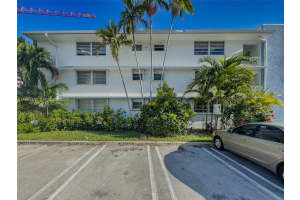 1120 102nd St 6 Bay Harbor Islands, FL 33154 - MLS#A11929305