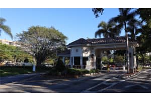 900 Saint Charles Pl 419 Pembroke Pines, FL 33026 - MLS#A11929306