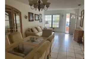 8326 Sw 10th Ter Miami, FL 33144 - MLS#A11929329