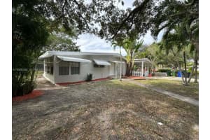 1790 Ne 18th St . Fort Lauderdale, FL 33305 - MLS#A11929356