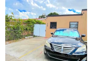 236 E 14th St b, Hialeah, FL 33010, - MLS#A11929378