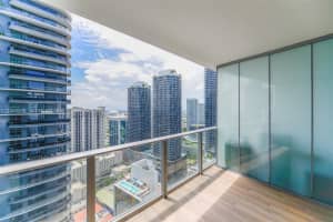 1010 Brickell Ave 3710, Miami