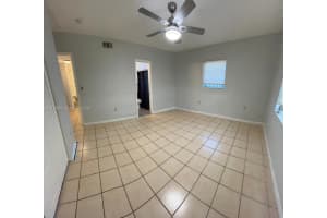 9463 Sw 174th St 9463 Palmetto Bay, FL 33157 - MLS#A11929392