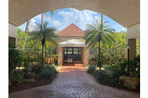 10451 W Broward Blvd APT 405, Plantation, FL 33324, - MLS#A11929393