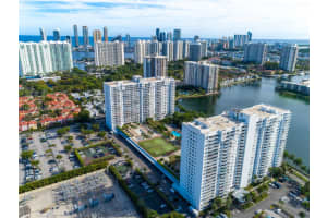 2851 Ne 183rd St 2211 E Aventura, FL 33160 - MLS#A11929398