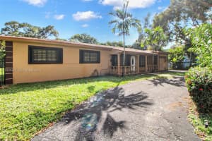 14655 Nw River Dr Miami, FL 33167 - MLS#A11929407