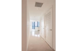 68 SE 6th St Apt 2112, Miami, FL 33131, - MLS#A11929423