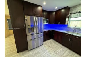 7915 Sw 7th Pl North Lauderdale, FL 33068 - MLS#A11929426