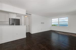 150 SE 25th Rd APT 7J, Miami, FL 33129, - MLS#A11929436