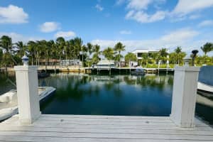 1987 Ne 123rd St North Miami, FL 33181 - MLS#A11929461