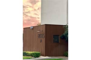 8035 Sw 107th Ave 317, Miami