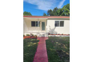 815 Ne 134th St North Miami, FL 33161 - MLS#A11929467