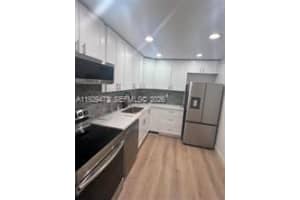 6301 N University Dr 117, Tamarac