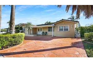 9730 Johnson St, Pembroke Pines, FL 33024, - MLS#A11929516