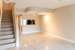 16749 Hemingway Dr, Weston, FL 33326, - MLS#A11929566