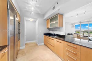 400 Alton Rd 1805 Miami Beach, FL 33139 - MLS#A11929596