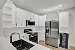 4120 Fern Forest Rd, Hollywood, FL 33026, - MLS#A11929597