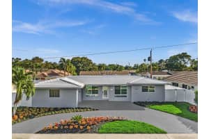 2144 Ne 64th St Fort Lauderdale, FL 33308 - MLS#A11929603