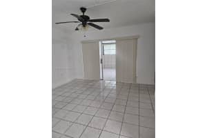 10641 SW 108th Ave APT 1H, Miami, FL 33176, - MLS#A11929611