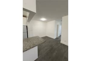 1895 Venice Park Dr APT C3, North Miami, FL 33181, - MLS#A11929632