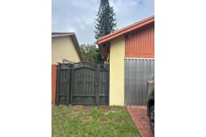 12945 Sw 116th St 12945 Miami, FL 33186 - Off Market