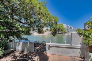 6941 Bay Dr A1 Miami Beach, FL 33141 - MLS#A11929701