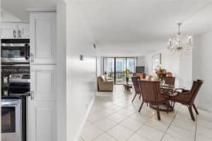 3401 N Country Club Dr APT 819, Aventura, FL 33180, - MLS#A11929704