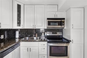 3401 N Country Club Dr APT 819, Aventura, FL 33180, - MLS#A11929704