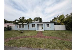 545 Nw 136 St, North Miami