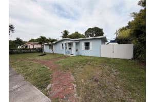 545 NW 136th St, North Miami, FL 33168, - MLS#A11929710