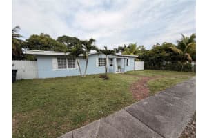 545 NW 136th St, North Miami, FL 33168, - MLS#A11929710