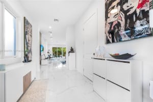 2756 Sw 34th Ct B Miami, FL 33133 - MLS#A11929725