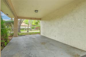 8097 Royal Palm Cir Tamarac, FL 33321 - MLS#A11929757