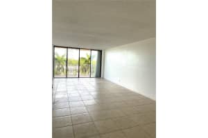 2450 Ne 135th St 410 North Miami, FL 33181 - MLS#A11929765